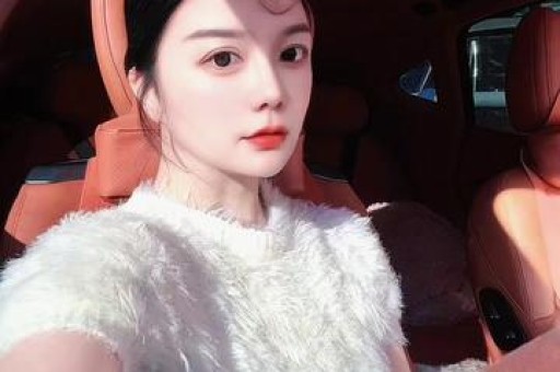 原来她早已结婚丈夫是国家一级演员如今定居上海被家人宠成宝