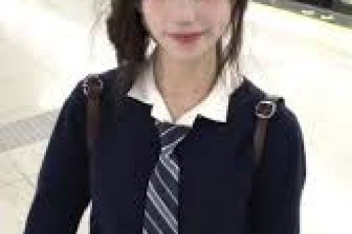 “假洋牌”优思益翻车事件：网红集体致歉背后的品牌包装术与流量陷阱